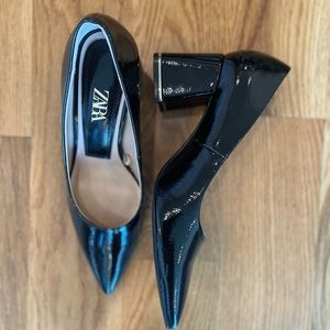 ZARA block heel in patent black (EU size 36, US size 6)